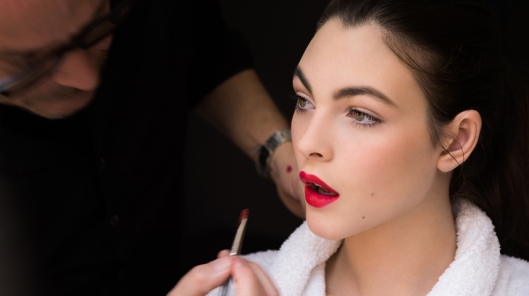 dolce-and-gabbana-makeup-dolce-matte-lipstick-ad-campaign-backstage-3